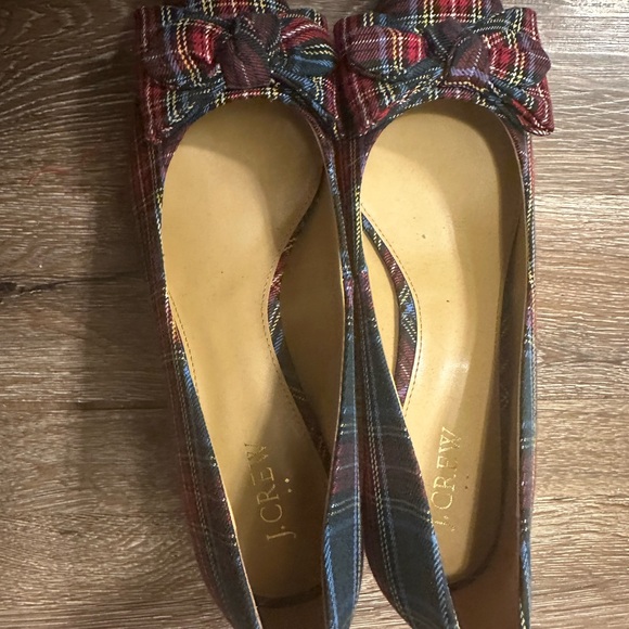 J. Crew Tartan Plaid Heels with Elegant Bow - Picture 3 of 3